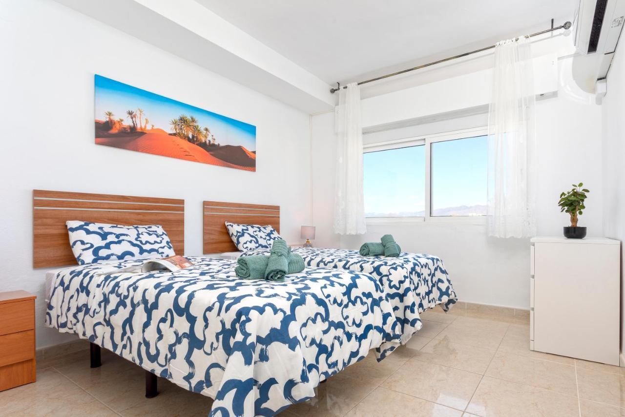 Апартаменты Fantastico Apartamento A Pie De Playa By Renthas Фуэнхирола Экстерьер фото